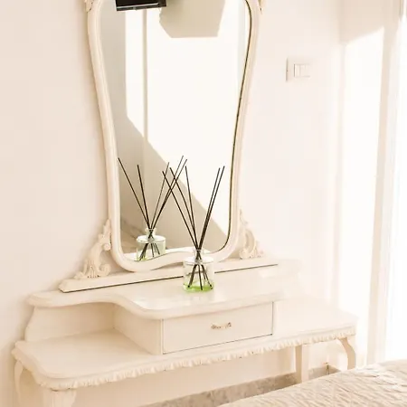 Colonna Apartman *